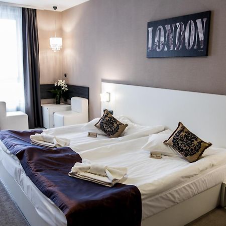 Hotel Idol Тирговиште Екстер'єр фото