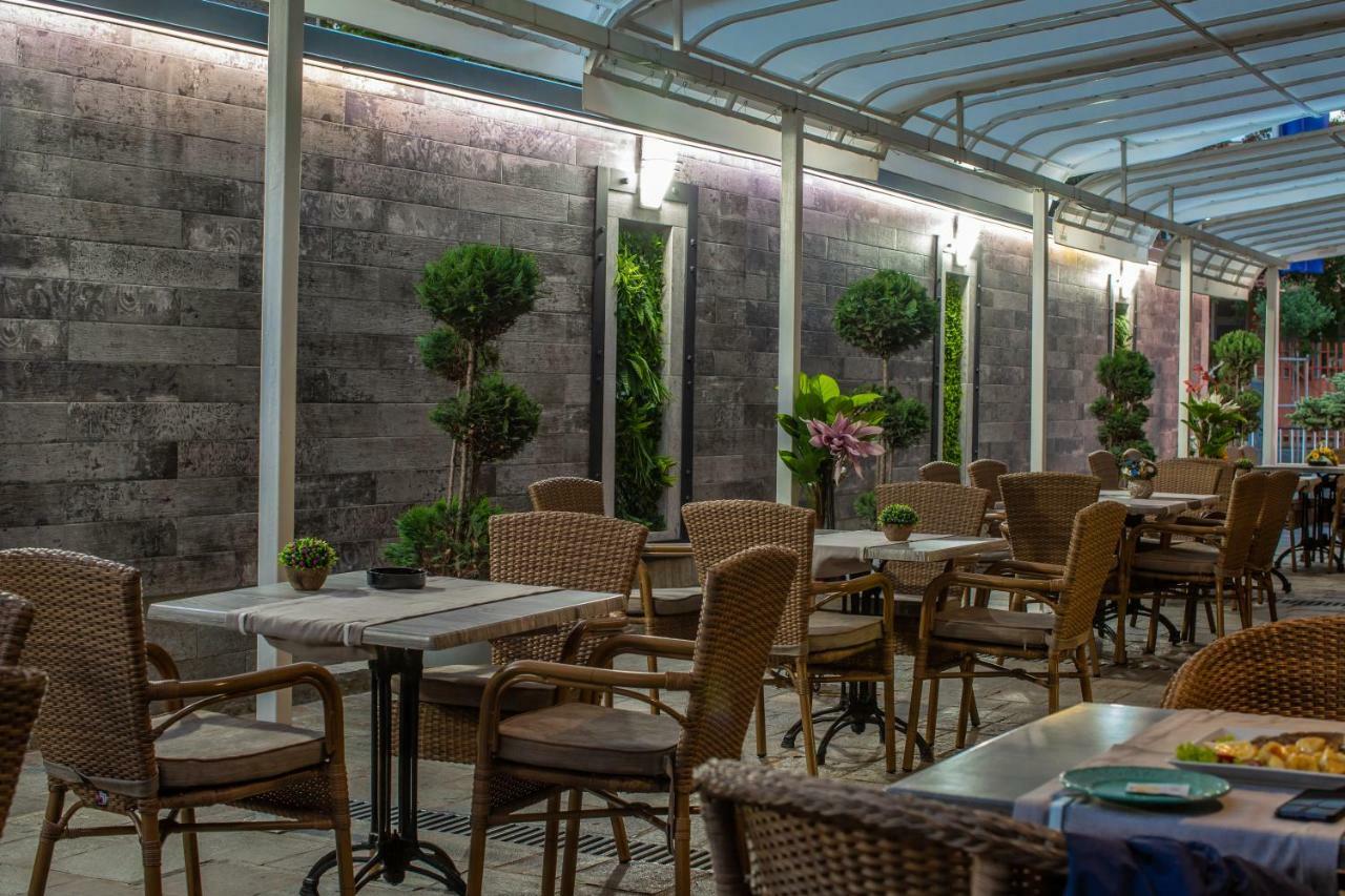 Hotel Idol Тирговиште Екстер'єр фото