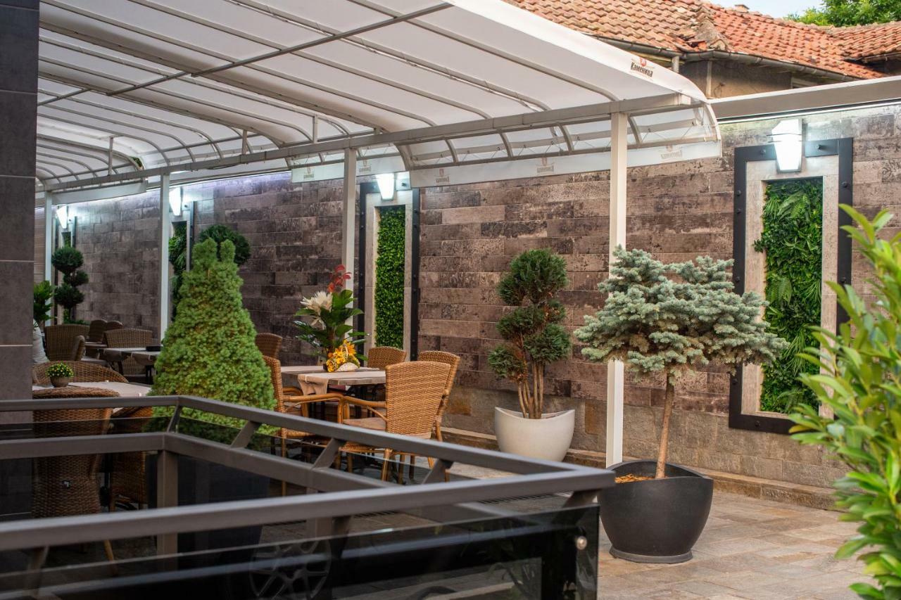 Hotel Idol Тирговиште Екстер'єр фото